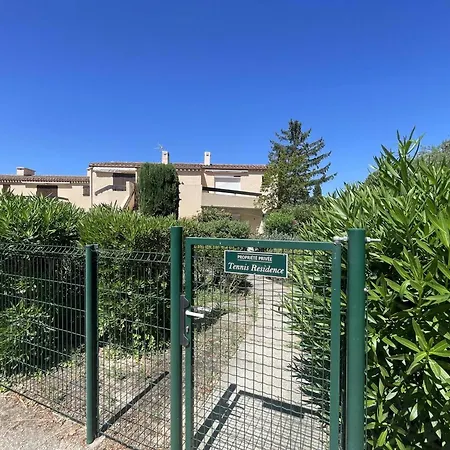 Proche Avec Terrasse Et Piscine A Saint-cyprien - Fr-1-106-64 سان سيبريان