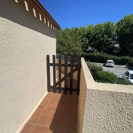 Proche Avec Terrasse Et Piscine A Saint-cyprien - Fr-1-106-64 *