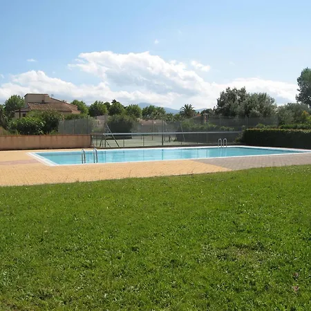 Proche Avec Terrasse Et Piscine A Saint-cyprien - Fr-1-106-64 شقة