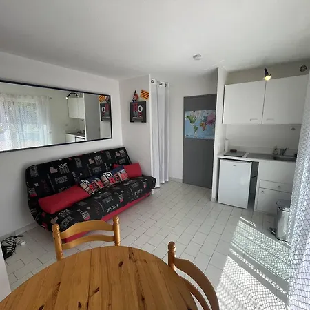 Proche Avec Terrasse Et Piscine A Saint-cyprien - Fr-1-106-64 شقة سان سيبريان