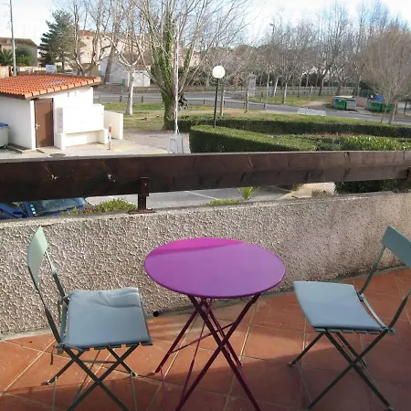 Apartment Proche Avec Terrasse Et Piscine A Saint-cyprien - Fr-1-106-64 Saint-Cyprien (Pyrenees-Orientales)