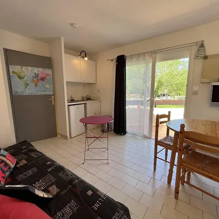 Proche Avec Terrasse Et Piscine A Saint-cyprien - Fr-1-106-64 Apartment Saint-Cyprien (Pyrenees-Orientales)