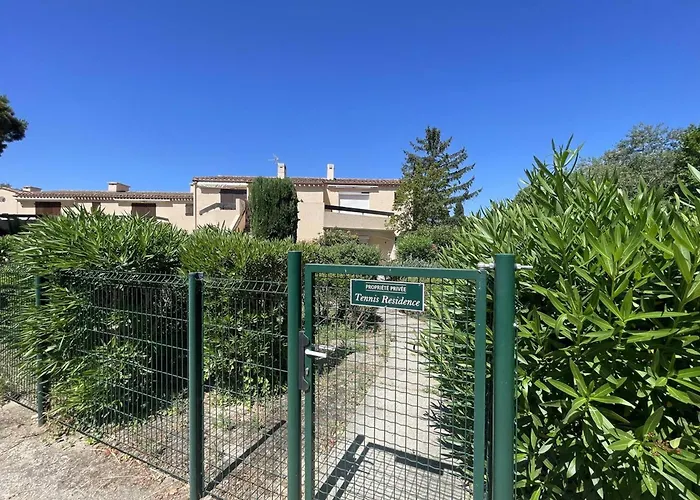 Proche Avec Terrasse Et Piscine à Saint-cyprien - Fr-1-106-64 Saint-Cyprien (Pyrenees-Orientales)